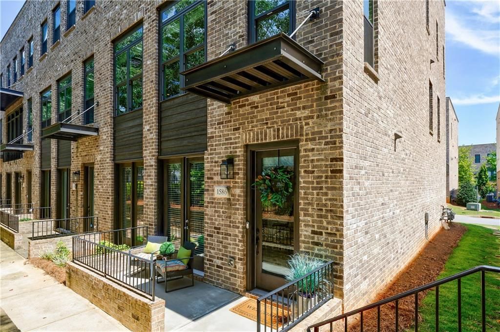 1586 Aldworth SE Place, Atlanta, GA 30339