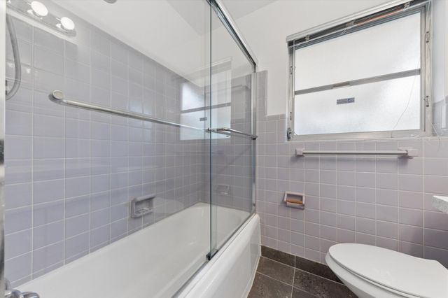 151 Duke Drive, Lake Worth Beach, FL 33460