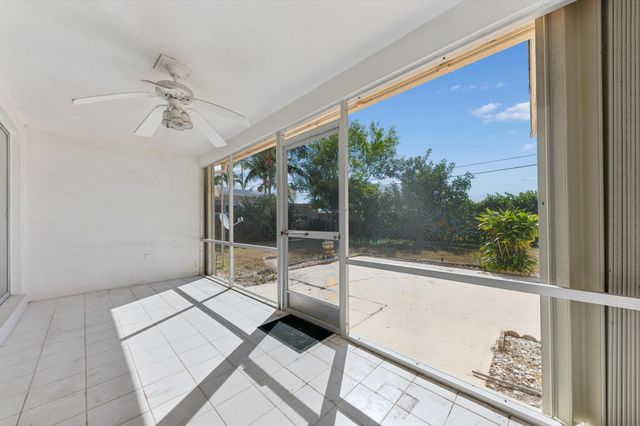 151 Duke Drive, Lake Worth Beach, FL 33460