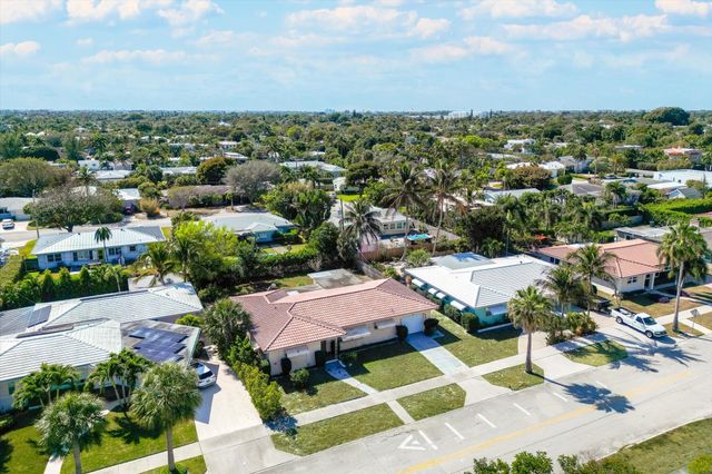 151 Duke Drive, Lake Worth Beach, FL 33460