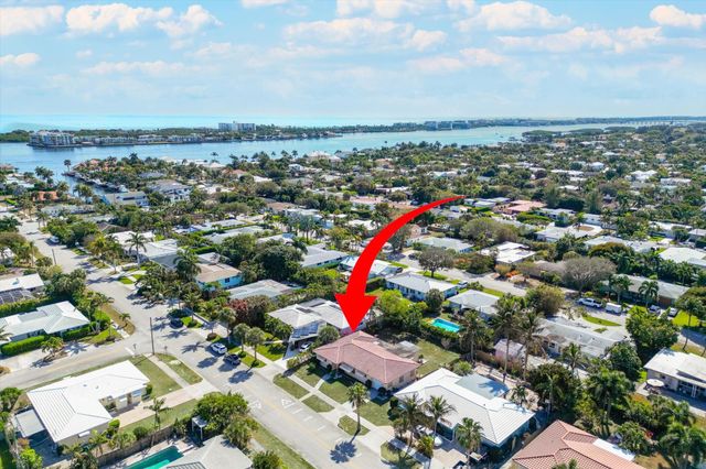 151 Duke Drive, Lake Worth Beach, FL 33460