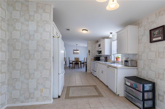 835 Vireo Drive, Barefoot Bay, FL 32976