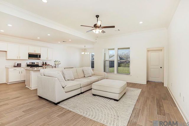 39225 Blue Heron Ct, Prairieville, LA 70769