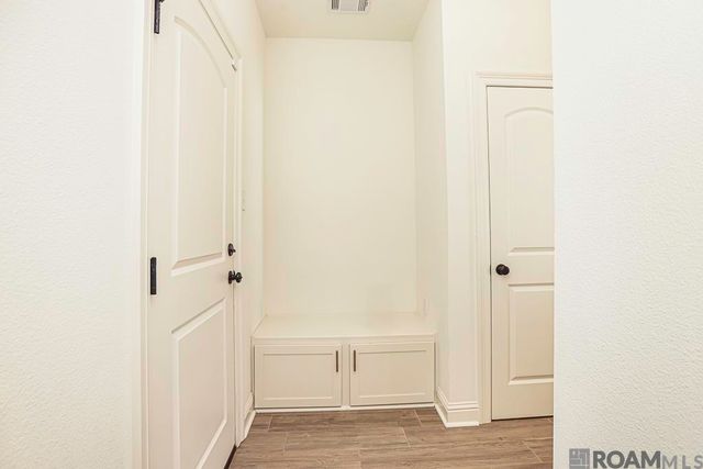 39225 Blue Heron Ct, Prairieville, LA 70769