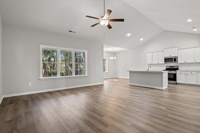 2573 Old Charleston Rd., Georgetown, SC 29440