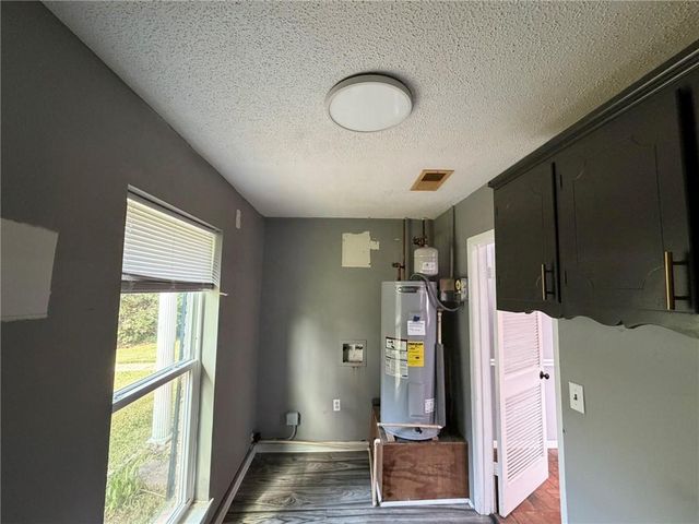 512 5th Avenue, Chickasaw, AL 36611