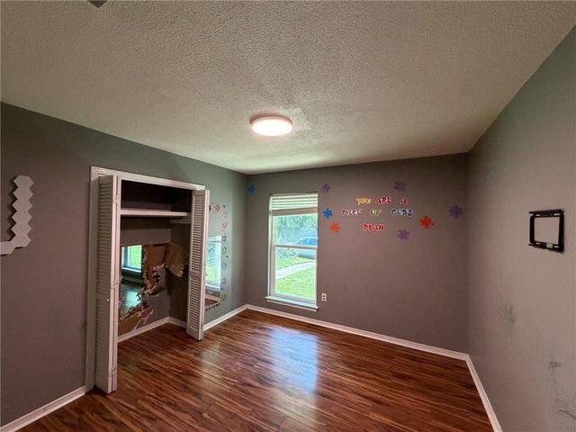512 5th Avenue, Chickasaw, AL 36611