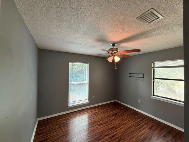 512 5th Avenue, Chickasaw, AL 36611
