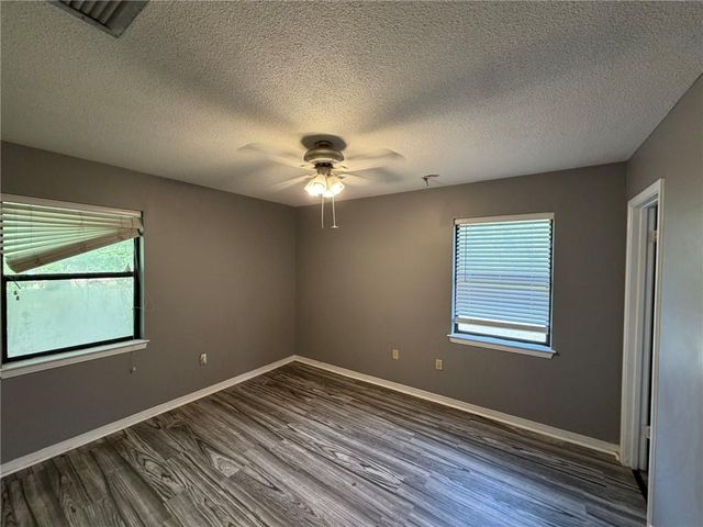 512 5th Avenue, Chickasaw, AL 36611