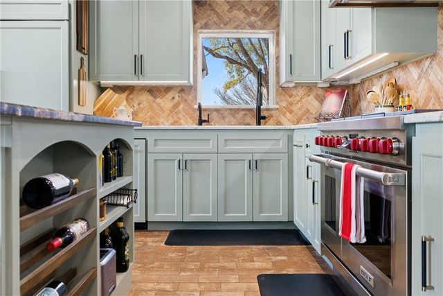 3151 Running River Lane, Washington, TX 77880