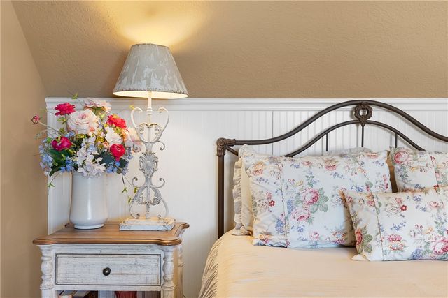 3151 Running River Lane, Washington, TX 77880