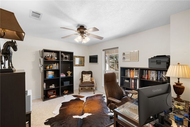 3151 Running River Lane, Washington, TX 77880