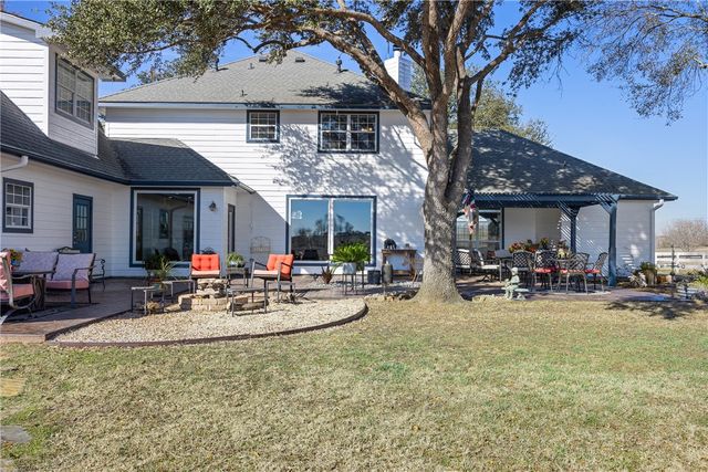 3151 Running River Lane, Washington, TX 77880