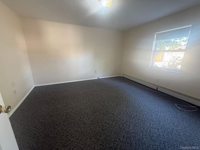 60 Columbia Avenue, Cedarhurst, NY 11516