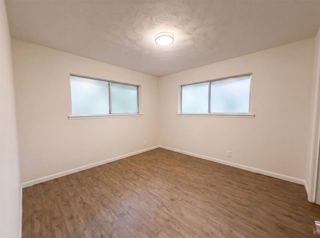 437 Denison Drive, Pottsboro, TX 75076