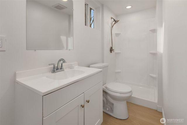 18621 NE 183rd Street, Woodinville, WA 98077