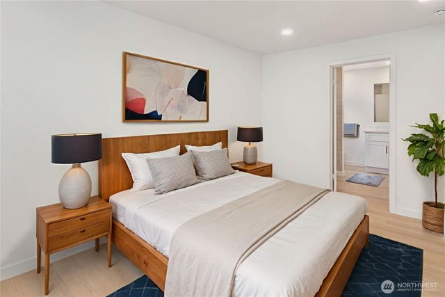 18621 NE 183rd Street, Woodinville, WA 98077