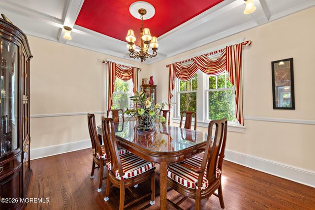 21 Westra Street, Interlaken, NJ 07712