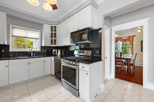 21 Westra Street, Interlaken, NJ 07712