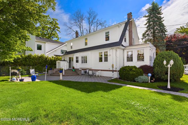 21 Westra Street, Interlaken, NJ 07712