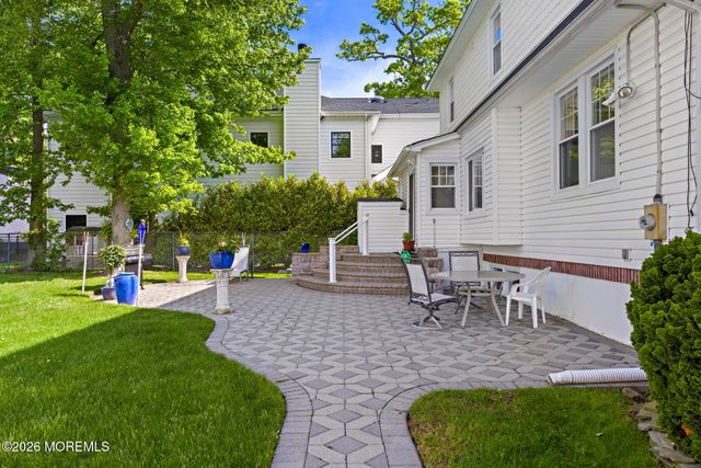 21 Westra Street, Interlaken, NJ 07712