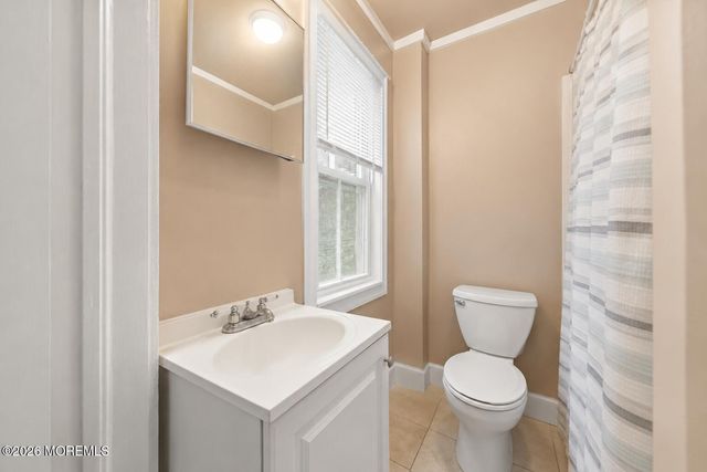 21 Westra Street, Interlaken, NJ 07712