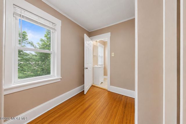 21 Westra Street, Interlaken, NJ 07712