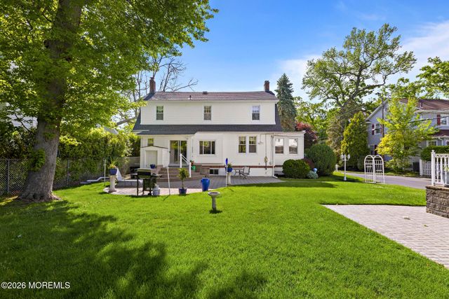 21 Westra Street, Interlaken, NJ 07712