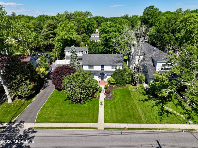 21 Westra Street, Interlaken, NJ 07712