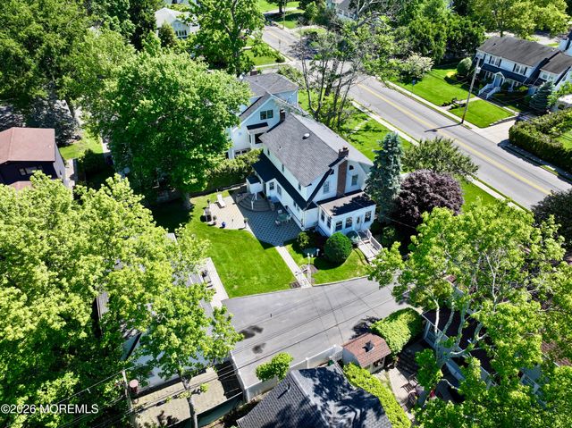 21 Westra Street, Interlaken, NJ 07712