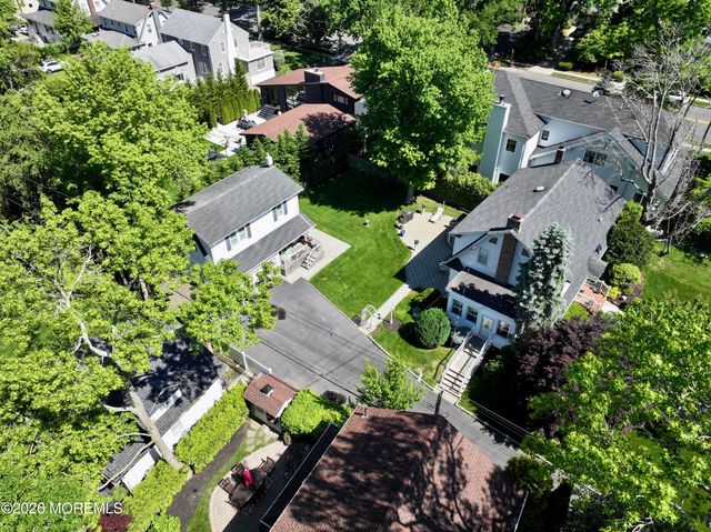 21 Westra Street, Interlaken, NJ 07712