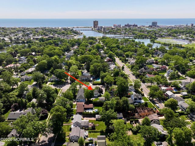21 Westra Street, Interlaken, NJ 07712
