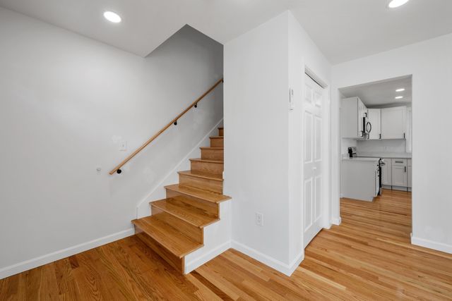 93 Brown St B, Leicester, MA 01611
