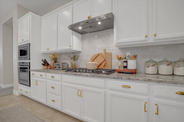 262 Gemstone Ln, Ripon, CA 95366