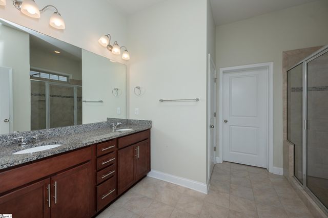 7 Common Oaks Court, Simpsonville, SC 29681