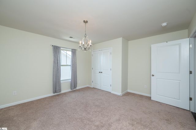 7 Common Oaks Court, Simpsonville, SC 29681