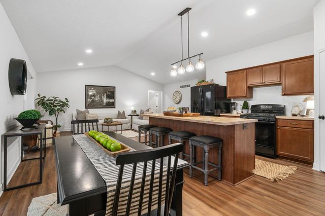 6685 State Route 37 W, Ostrander, OH 43061