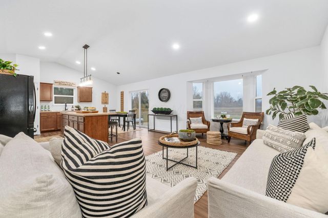 6685 State Route 37 W, Ostrander, OH 43061