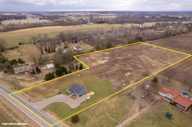 6685 State Route 37 W, Ostrander, OH 43061