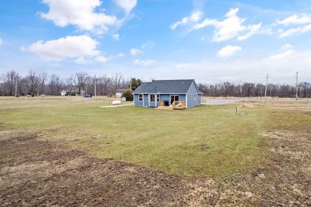 6685 State Route 37 W, Ostrander, OH 43061