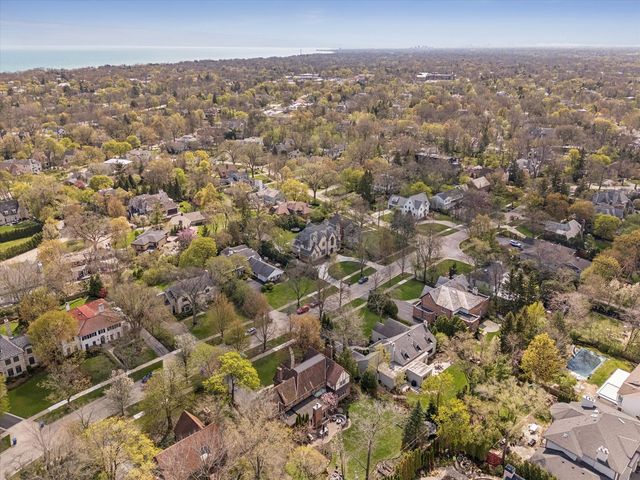 1018 EASTWOOD Road, Glencoe, IL 60022
