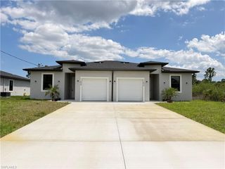 1256 MILWAUKEE BLVD, Lehigh Acres, FL 33974