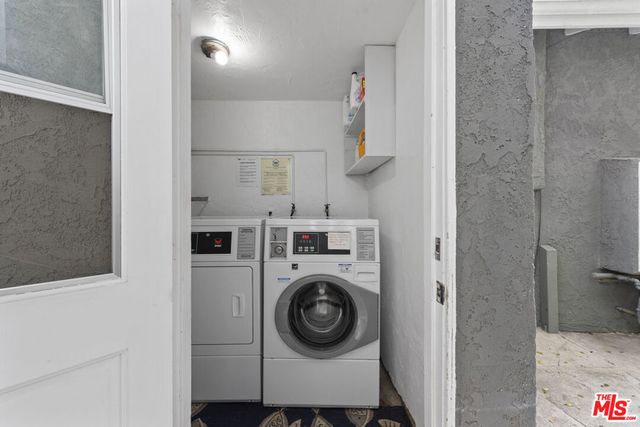 1807 Oak Street, Santa Monica, CA 90405