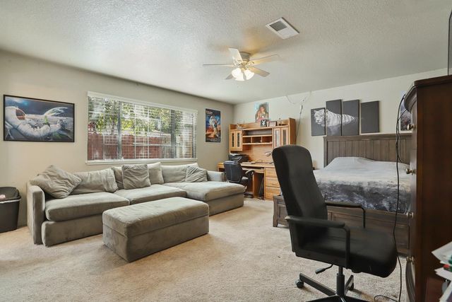 3319 N Pershing Ave, Stockton, CA 95204