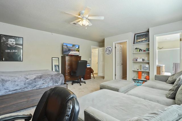 3319 N Pershing Ave, Stockton, CA 95204