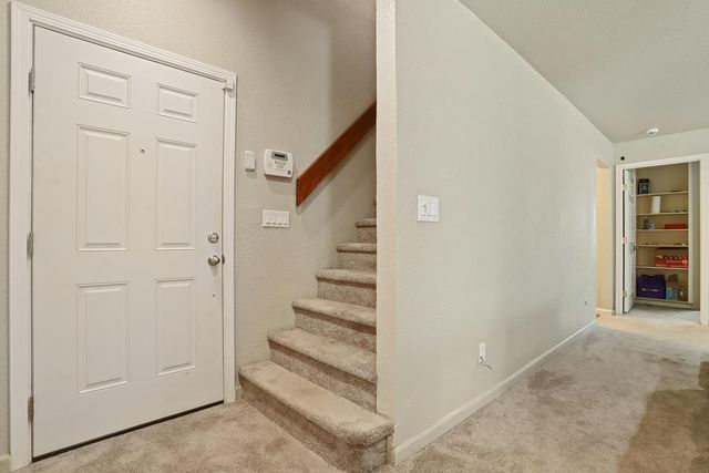 3319 N Pershing Ave, Stockton, CA 95204