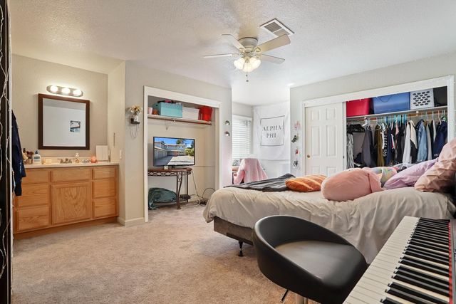 3319 N Pershing Ave, Stockton, CA 95204