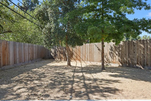 3319 N Pershing Ave, Stockton, CA 95204