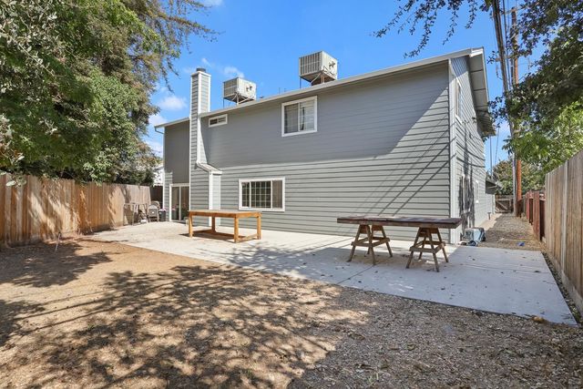 3319 N Pershing Ave, Stockton, CA 95204