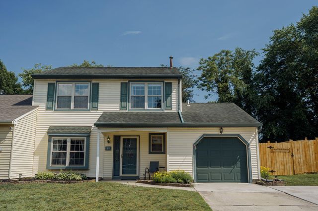 28 CHERRY CIR, Blackwood, NJ 08012